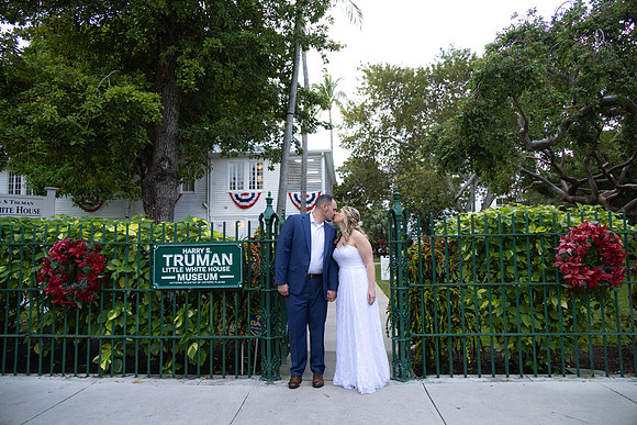 2023-12-30 Josh and Elizabeth  Sunset Wedding, Key West-43