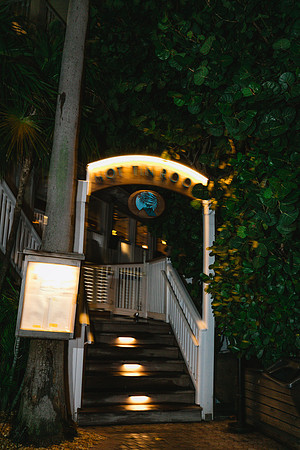 2023-11-17  Andrea and Pete Wedding, Ocean Key Resort and Spa, Key West   Part 2  -2-29