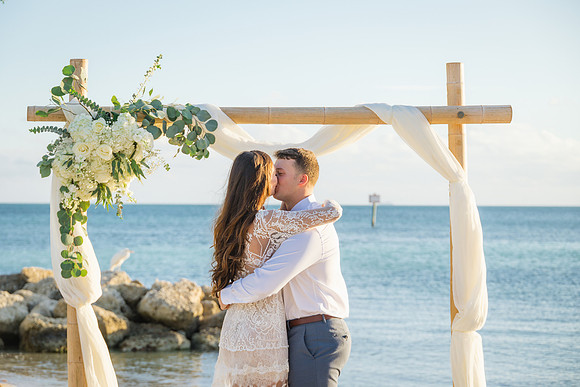 2023-11-18 Wedding at Smathers  Beach Key West Part 2-4708