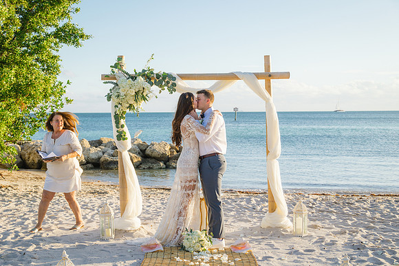 2023-11-18 Wedding at Smathers  Beach Key West Part 2-4706