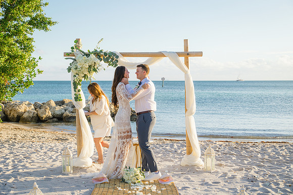 2023-11-18 Wedding at Smathers  Beach Key West Part 2-4704