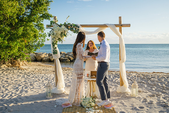 2023-11-18 Wedding at Smathers  Beach Key West Part 2-4660