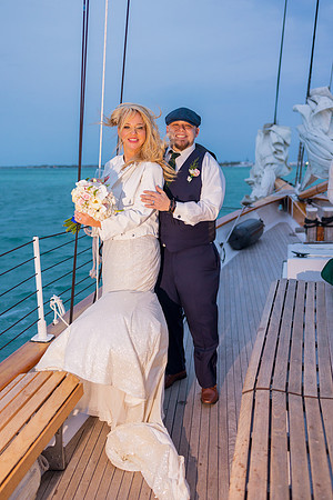 2023-12-12 Sherrie and John  Wedding in  Key West part1-9228