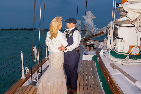 2023-12-12 Sherrie and John  Wedding in  Key West part1-9264