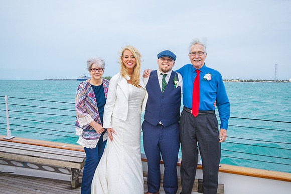 2023-12-12 Sherrie and John Ceremony Photos Family Photos-0102