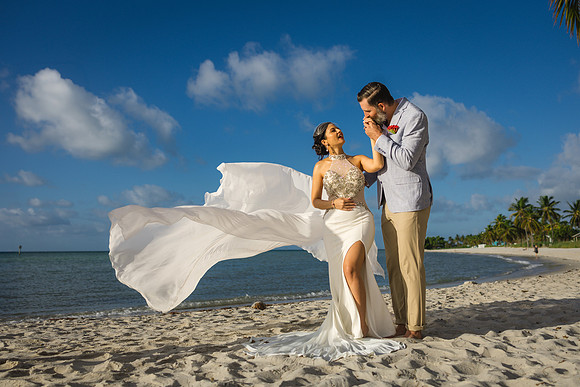 2023-12-09  Smathers Beach Wedding, Key West Sunrise Wedding--2
