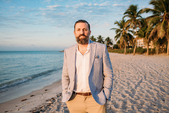 2023-12-09  Smathers Beach Wedding, Key West Sunrise Wedding-7814