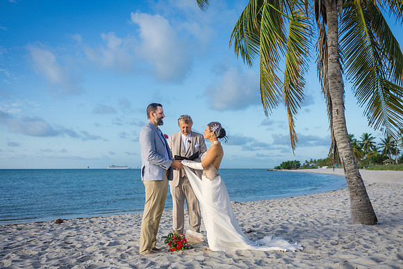 2023-12-09  Smathers Beach Wedding, Key West Sunrise Wedding-7898