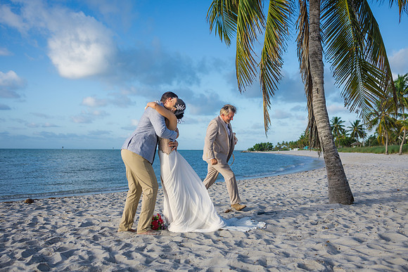 2023-12-09  Smathers Beach Wedding, Key West Sunrise Wedding-8000
