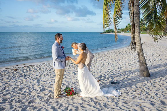 2023-12-09  Smathers Beach Wedding, Key West Sunrise Wedding-7970