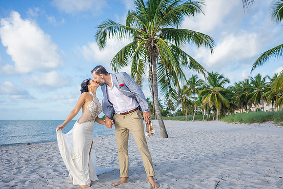 2023-12-09  Smathers Beach Wedding, Key West Sunrise Wedding-8049