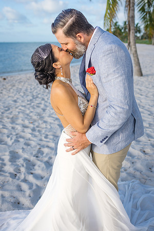 2023-12-09  Smathers Beach Wedding, Key West Sunrise Wedding-8071