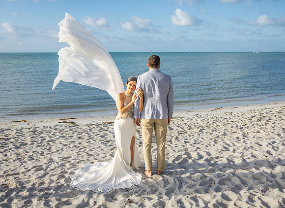 2023-12-09  Smathers Beach Wedding, Key West Sunrise Wedding-8144