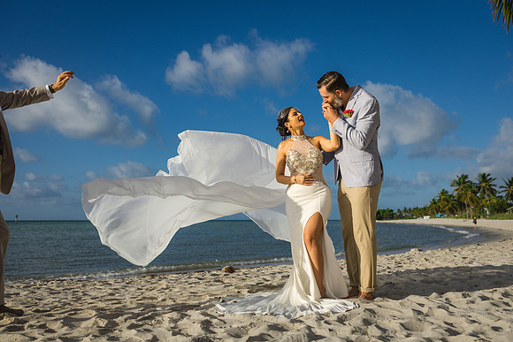 2023-12-09  Smathers Beach Wedding, Key West Sunrise Wedding-8193
