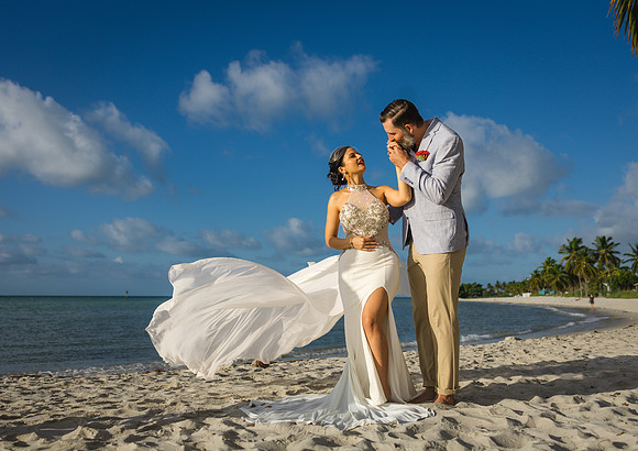 2023-12-09  Smathers Beach Wedding, Key West Sunrise Wedding-8204