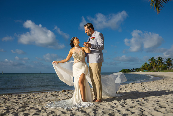 2023-12-09  Smathers Beach Wedding, Key West Sunrise Wedding-8225