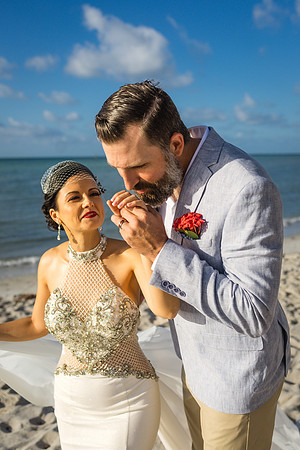 2023-12-09  Smathers Beach Wedding, Key West Sunrise Wedding-8264
