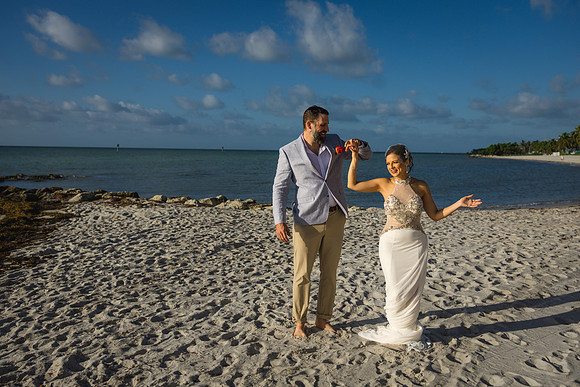 2023-12-09  Smathers Beach Wedding, Key West Sunrise Wedding-8319
