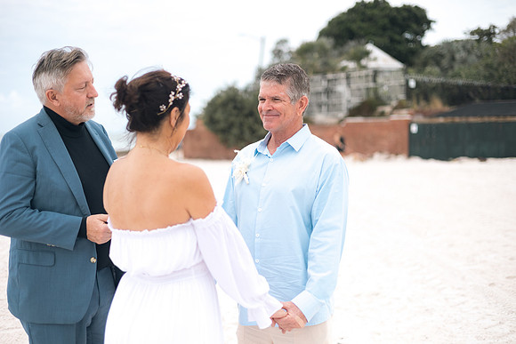 2023-12-29 Jill and Joel Higgs Beach Wedding-34