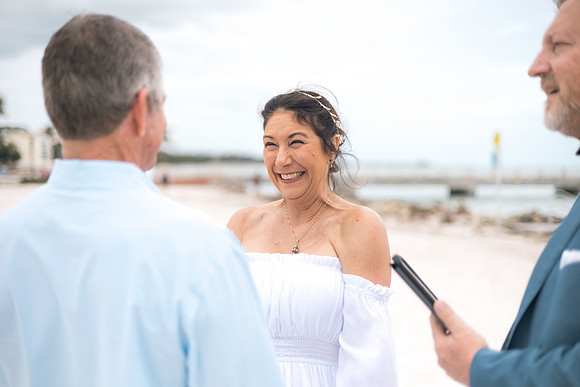 2023-12-29 Jill and Joel Higgs Beach Wedding-40