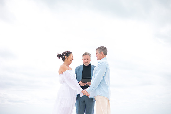 2023-12-29 Jill and Joel Higgs Beach Wedding-48