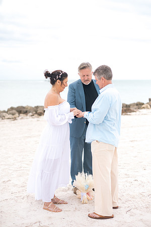 2023-12-29 Jill and Joel Higgs Beach Wedding-51