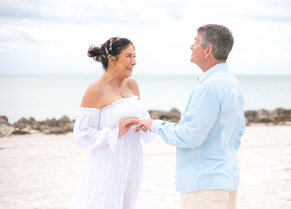 2023-12-29 Jill and Joel Higgs Beach Wedding-67