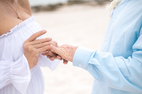 2023-12-29 Jill and Joel Higgs Beach Wedding-71