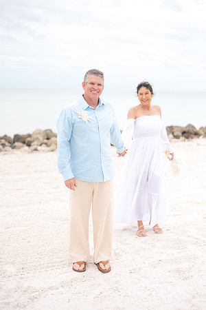 2023-12-29 Jill and Joel Higgs Beach Wedding-100