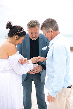 2023-12-29 Jill and Joel Higgs Beach Wedding-132