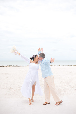 2023-12-29 Jill and Joel Higgs Beach Wedding-148
