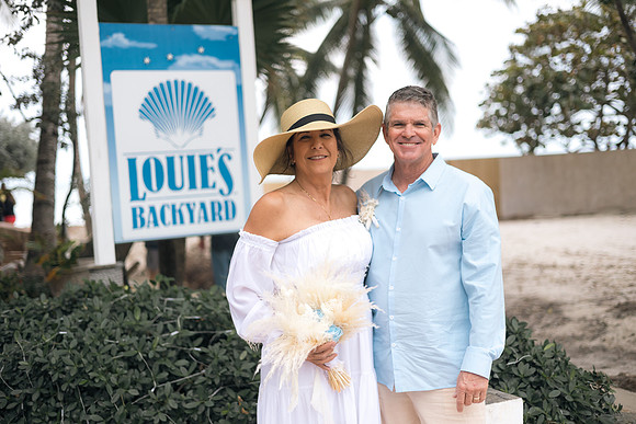 2023-12-29 Jill and Joel Higgs Beach Wedding-149