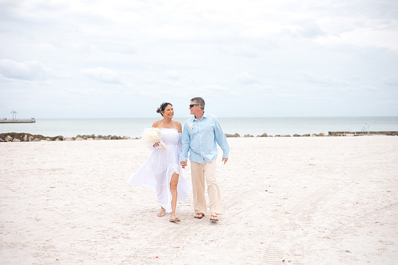 2023-12-29 Jill and Joel Higgs Beach Wedding-144
